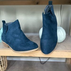 Navy blue bootie. Size 8, hardly worn
